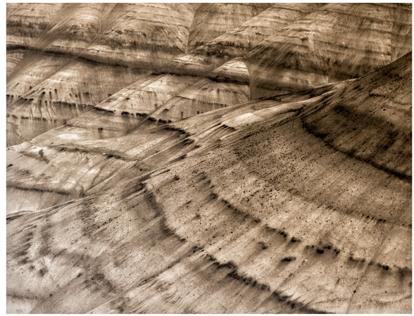 Figure 2.2 Painted Hills, 11ʺ × 14ʺ on Lana Aquarelle, © Donald Nelson 2015