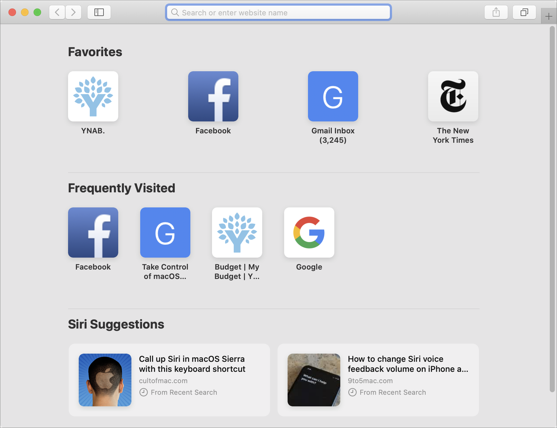 Figure 30: The updated Favorites page includes favorites, sites you visit frequently, and ever-changing suggestions from Siri.