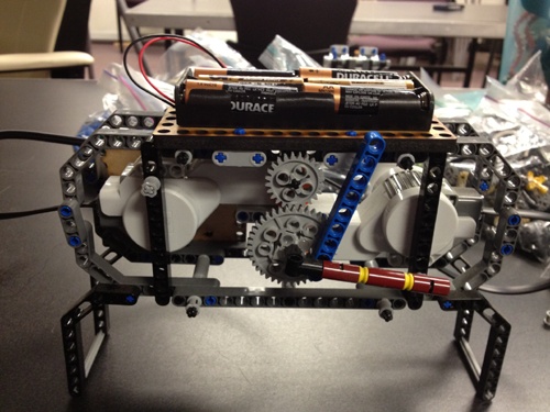 In this chapter you’ll learn how to build a fully functional Mindstorms clock